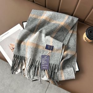 Écharpe en cachemire douce avec logo personnalisé, châle d'hiver en cachemire pour femmes, écharpe à carreaux, accessoire d'automne/hiver - Product Image 6