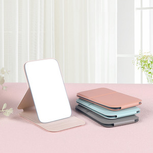 Premium portatile Mini formato pieghevole in pelle PU in piedi trucco specchio tascabile per <span class=keywords><strong>i</strong></span> viaggi - Product Image 1