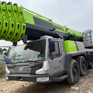 Grue sur camion Zoomlion ZTC2200H 220 tonnes en bon état, levage efficace pour les infrastructures lourdes - Product Image 1