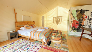 Tienda de lona de lujo Four Seasons Resort para acampar al aire libre Safari Casa Hotel Estructura de poste de metal tienda impermeable - Product Image 6