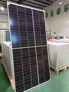 Panneaux solaires monocristallins haute efficacité Longi Hi-MO X6 Scientist LR5-72HTH 590W 595W 600W Module solaire photovoltaïque - Product Image 3