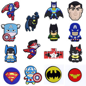 Breloques pour sabots pour enfants, Captain <span class=keywords><strong>Batman</strong></span> <span class=keywords><strong>Superman</strong></span> Logo, breloques pour chaussures en PVC, accessoires en caoutchouc, décoration de chaussures - Product Image 5