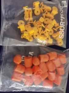 Nắp Cột Thép-Nhựa Màu Vàng (Nắp Y) - Product Image 3