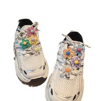 Chaussures de sport élégantes, style princesse, à la mode, creuses, irrégulières, en forme de fleur, lacets, boucles, ornements pour chaussures décontractées