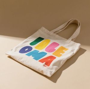 กระเป๋าผ้าแคนวาสรูปโลโก้ตามสั่งพิมพ์ลายได้ - Product Image 2