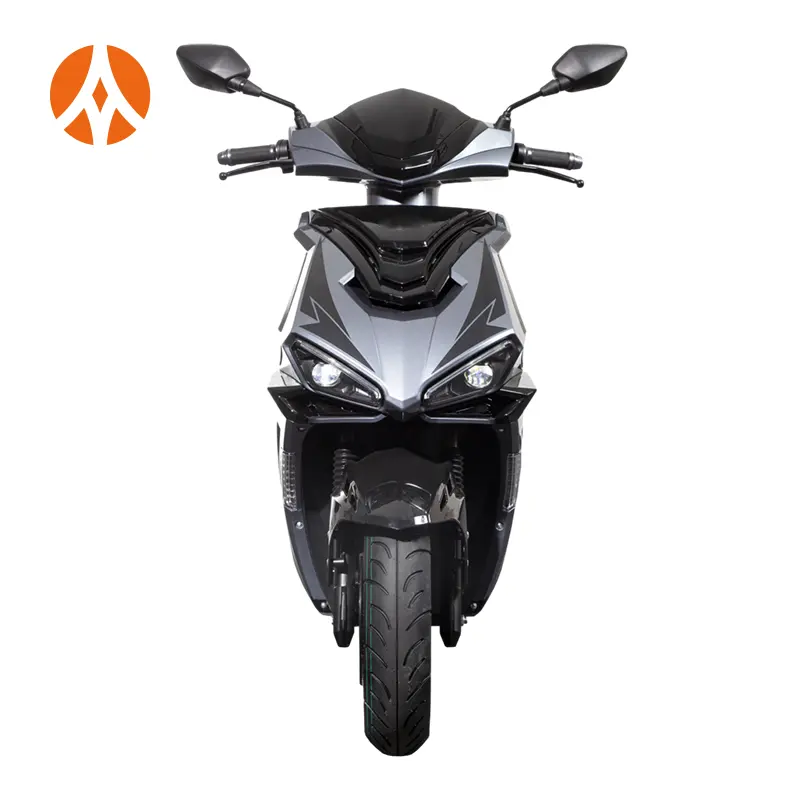 Fabrika özelleştirilmiş elektrikli motosikletler yüksek hız 55 km/h scooter motosikletler ucuz yetişkin elektrikli motosikletler