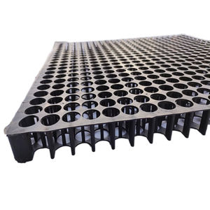 Panneau de <span class=keywords><strong>drainage</strong></span> en plastique noir moderne 500x500 PP jardinière réservoir toit jardin pelouse panneau de filtre <span class=keywords><strong>sous</strong></span>-<span class=keywords><strong>sol</strong></span> <span class=keywords><strong>sous</strong></span>-grade <span class=keywords><strong>Drainage</strong></span> tapis de pelouse - Product Image 1
