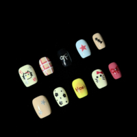 Faux ongles carrés courts à presser, motif chat, étoile, carreaux et fleurs, peints à la main, en gel, faits à la main, réutilisables, ajustement personnalisé, à coller