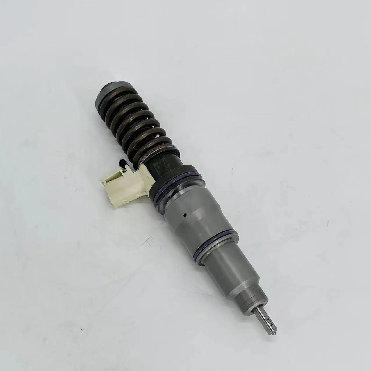 Fuel Injector 21379944 21321798 for Volvo Penta  D13C1-A MP, D13C3-A MP common rail injector 21379944 BEBE4D22002 BEBE4D26002