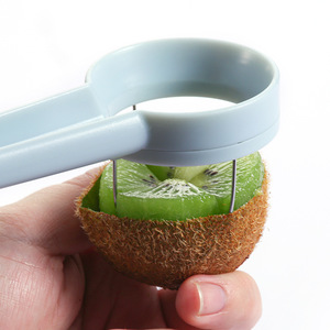 Kiwi Cutter Avocado Pitter Fruit Slicer Stainless Steel Blade PP Handle For Fresh Fruit Preparation - Product Image 1
