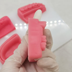 Kit de Práctica de Sutura Dental con Almohadilla de Entrenamiento de Encías de Silicona - Modelo de Simulación Realista de Cirugía Oral y Periodontitis para Estudiantes - Product Image 4