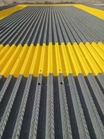 Dalles de sol carrées modernes en PP, modulaires, antidérapantes, étanches, à clipser, avec design graphique, garantie 1 an, pour atelier de lavage de voitures intérieur