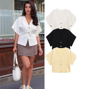Cardigan décontracté <span class=keywords><strong>blanc</strong></span> tendance pour femmes, <span class=keywords><strong>gilet</strong></span> en tricot à deux boutons, haut à manches courtes, vêtement extérieur polyvalent - Product Image 1