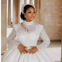 Gaun Pengantin Lengan Panjang Kerah Tinggi Berhias Manik-Manik Berkilau Model Ball Gown