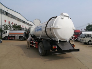 Camion Aspiratore Giapponese da 10000L per Fognature e Acque Reflue in Vendita - Product Image 4