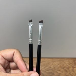 Brosse à sourcils simple double face Peigne Brosse à cils Mascara Baguettes Spoolie Brosses pour les yeux - Product Image 5