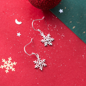 Trang Sứ<span class=keywords><strong>c</strong></span> Nữ Hình Họ<span class=keywords><strong>c</strong></span> Thời Trang <span class=keywords><strong>B</strong></span>ằng <span class=keywords><strong>B</strong></span>ạ<span class=keywords><strong>c</strong></span> Thật 100% 925 Quà Tặng <span class=keywords><strong>B</strong></span>ông Tai Dạng Hạt Cho Nữ Thanh Thiếu Niên Quà Tặng Giáng Sinh - Product Image 2