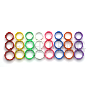 <span class=keywords><strong>2023</strong></span> anneaux de volaille en plastique, anneau de pied d'oiseau, étiquette de pied de pigeon de course, porte-clés de poulet de volaille - Product Image 3