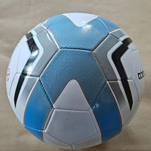 Balón de Fútbol de Alta Calidad, Última Llegada, a un Precio de Mercado Razonable, con Logotipo y Diseño Personalizados - Product Image 1