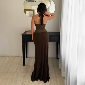 Vestido de Noche Largo de Lujo Brillante con Espalda Descubierta y Escote en V, Sujetador Incorporado, Cintura Estilizada con Lazo, Silueta Lápiz, para Fiesta Formal o Baile de Gala - Product Image 3