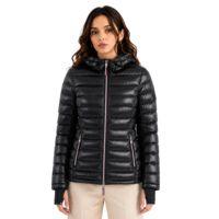 Damen Leichtgewichtige Packbare Daunenjacke mit Kapuze Gesteppte Schwarze Winter Warme Reisejacke Großhandel