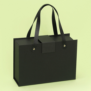 Vente en gros de nouvelle boîte d'emballage de cadeau de luxe portable pour la fête des mères coffrets cadeaux de boîte rigide pliante magnétique boîte de parfum de bonbons de mariage - Product Image 3