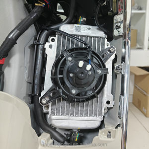 Ventola di Raffreddamento Elettrica per Moto <span class=keywords><strong>Vespa</strong></span> <span class=keywords><strong>GTS</strong></span> <span class=keywords><strong>300</strong></span> 23-24, Accessorio Radiatore - Product Image 3