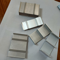 Profilés d'extrusion d'aluminium personnalisés Prix d'usine 6061 Profilé d'aluminium sur mesure d'extrusion d'aluminium