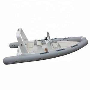 Yate Inflable Orca Hypalon de 22 pies con Casco de Fibra de Vidrio 680 para Diversión Familiar - Product Image 5