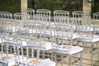 Chaises Chiavari transparentes empilables en résine plastique pour l'extérieur, hôtels, mariages, banquets et repas