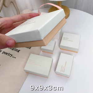 2023 personnalisé luxe estampage à chaud blanc imprimé tiroir coulissant Satin bijoux emballage boîte-cadeau avec poignée - Product Image 2