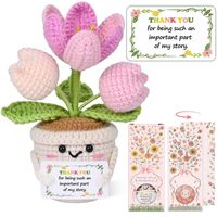 Lot de 3 Tulipes Amigurumi au Crochet Faites à la Main, Dégradé Rose Clair, Ornements en Forme de Bourgeon de Tulipe Finis en Pot, Décoration de Table pour la Maison