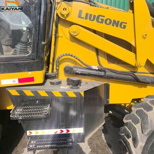 รถตักล้อยาง LIUGONG G777A มือสอง พร้อมเครื่องยนต์ Cummins ราคาดี มีสินค้าในสต็อก ลดราคา - Product Image 3