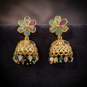 Grossistes de bijoux fantaisie en Inde Kanhai Jewels – Boucles d'oreilles ethniques Jhumki antiques pour femmes, plaqué or, sans nickel ni plomb - Product Image 5