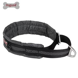 Nuevo estilo de nailon Martingale Collar de entrenamiento para perros luces reflectantes suave acolchado P cadena Slip Cinch Pet <span class=keywords><strong>Choke</strong></span> Collar cintas - Product Image 6