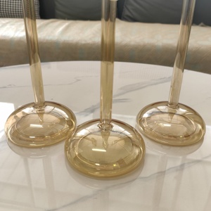 Set di 3 Stelle di Natale in Vetro Soffiato Dorate con LED Lampeggianti su Supporti per Decorazione Domestica Popolare - Product Image 3