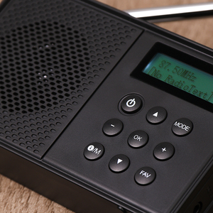 Radio FM/DAB + portable Seven Langua AUX in & <span class=keywords><strong>Blueconnect</strong></span> Fonction d'horloge Utilisation comme haut-parleur Type C <span class=keywords><strong>Batterie</strong></span> de charge - Product Image 3