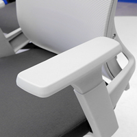 Chaise de bureau ergonomique en maille à dossier haut avec appui-tête réglable et tissu respirant