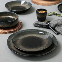 Service de table en céramique moderne de luxe japonais, vaisselle royale noire en porcelaine turque de 16 pièces pour la maison