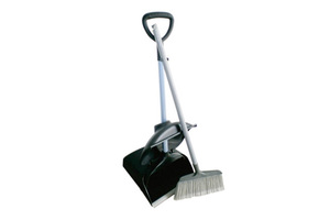 Juego <span class=keywords><strong>de</strong></span> <span class=keywords><strong>Escoba</strong></span> y Recogedor Comercial Duradero Antideslizante con Mango Largo, Cerdas Suaves y <span class=keywords><strong>Palo</strong></span> <span class=keywords><strong>de</strong></span> <span class=keywords><strong>Aluminio</strong></span> para Uso Interior/Exterior - Yangming Clean - Product Image 4