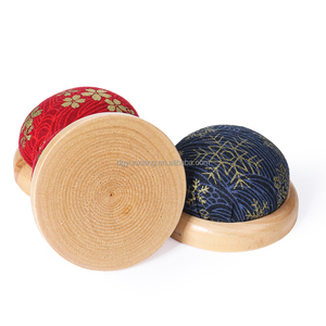 Porta <span class=keywords><strong>Agujas</strong></span> y Cojín de Alfileres de Madera y Tela Hechos <span class=keywords><strong>a</strong></span> <span class=keywords><strong>Mano</strong></span> Estilo Japonés, Accesorio de Costura Portátil y Duradero - Product Image 3