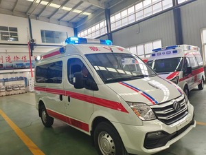 Venta al por mayor de ambulancias Foton nuevas, ambulancias Ford diésel de emergencia, automáticas, 4x4, con volante a la izquierda, a precios económicos. - Product Image 6
