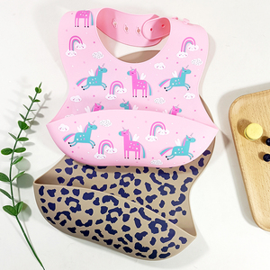 BPA-vrije Bebe Babero op maat gemaakte patroon slabben, voedselveilige siliconen, waterdichte slabben, servies, voedselopvang, op maat bedrukt - Product Image 3