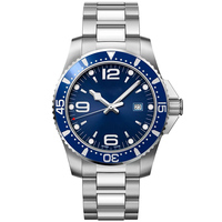 Montre de luxe pour homme avec boîtier en alliage, bracelet en acier inoxydable de 44 mm, étanche, mouvement à quartz, cadran élégant et aiguilles.