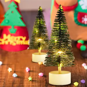 Sıcak satış masaüstü minyatür noel ağaçları ile LED mum ışığı Mini masaüstü ağacı DIY Xmas tatil parti ev dekor için Set