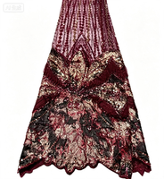 Tissu en dentelle brodée de sequins bordeaux