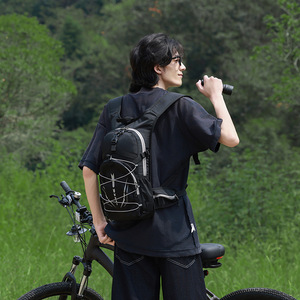 Tas Hiking Olahraga Baru Bahan Polyester untuk Perjalanan Outdoor, Tas Hidrasi Pria Wanita Kapasitas Besar, Stylish, Tahan Air, Ringan, Tas Bersepeda - Product Image 3