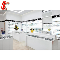 Maßgefertigte LED-Beleuchtete Optiker-Wandvitrine Moderne Brillen-Ausstellungsvitrine Sonnenbrillen-Brillenständer Optischer Verkaufsdisplay