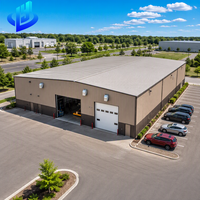 Bâtiment en structure acier préfabriquée sur mesure, cadre métallique durable pour entrepôt industriel, atelier, garage, hangar résistant aux vents forts