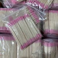 Coton-tiges jetables roses à double extrémité en bois absorbant pour le nettoyage des sourcils, des tatouages et des rainures des ongles - 100 bâtonnets sanitaires pointus